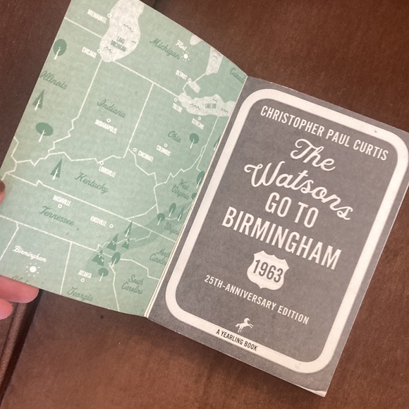 New paperback. 25th year edition. The Watsons Go to Birmingham - Picture 4 of 5